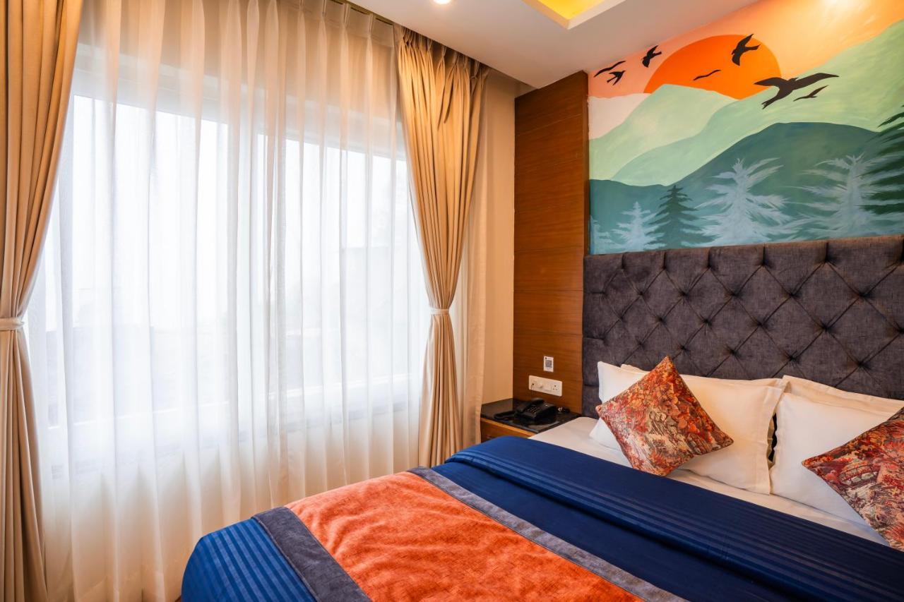 Shalom Backpackers Mussoorie Vandrarhem Exteriör bild