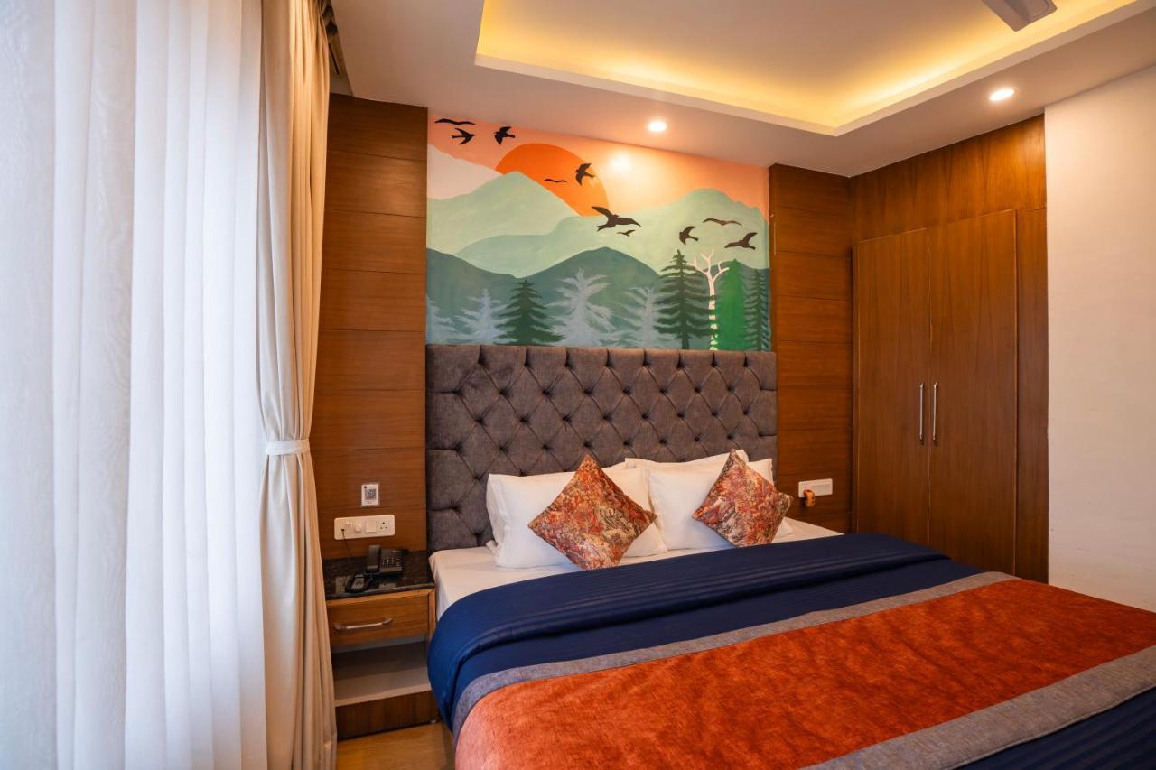 Shalom Backpackers Mussoorie Vandrarhem Exteriör bild